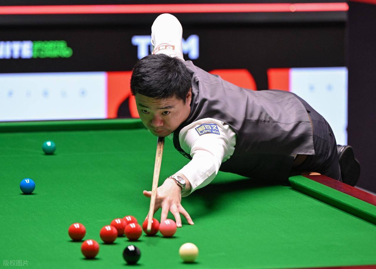 但他在密集 但他在密集