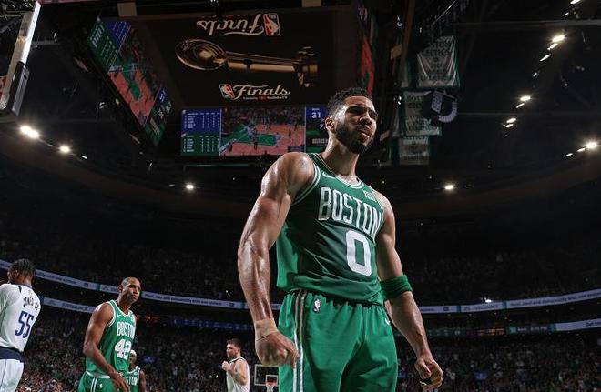 的多次辗转 的多次辗转