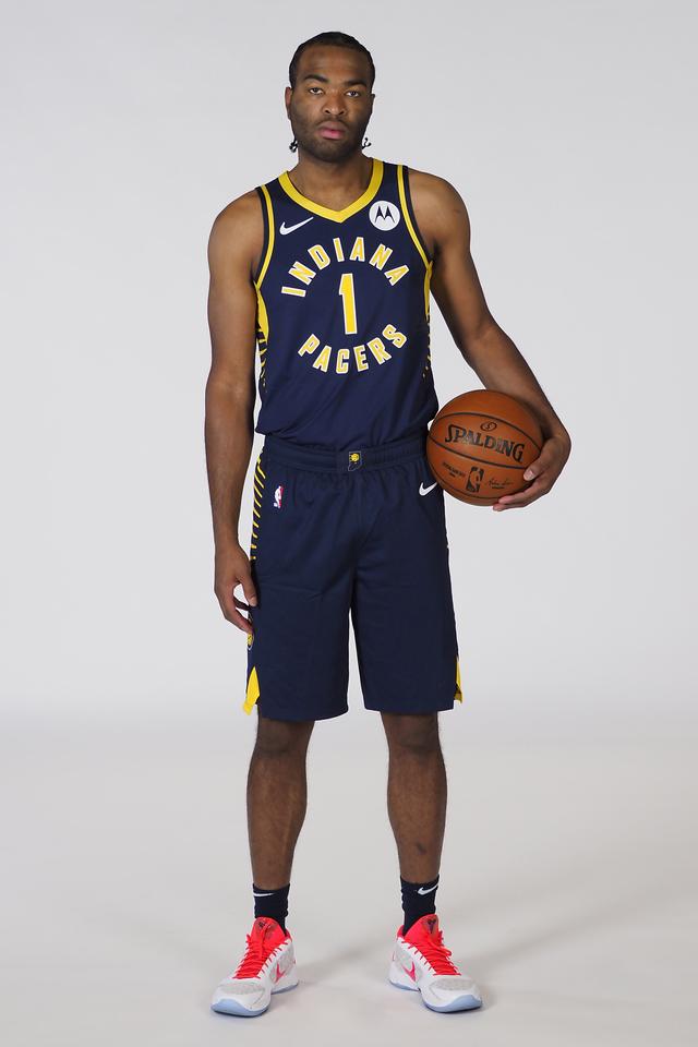 一位既懂欧 一位既懂欧